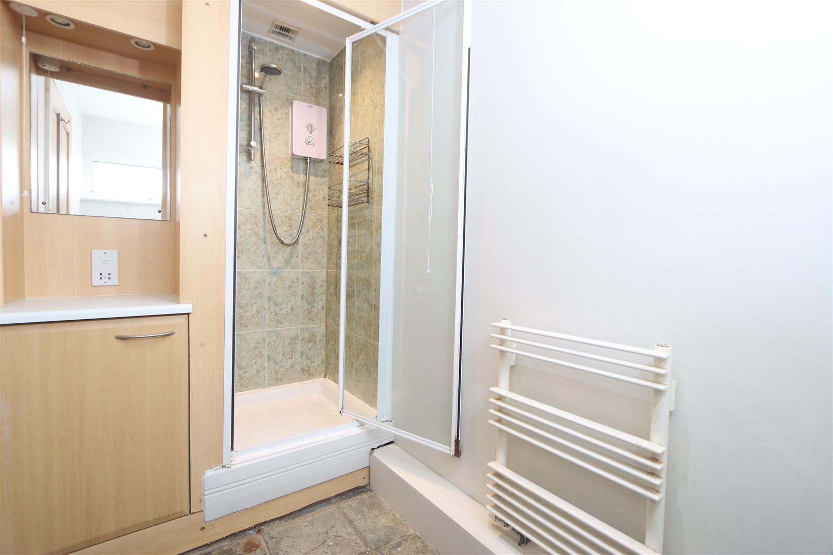 3 bed property in Milestone Drive, Stourbridge